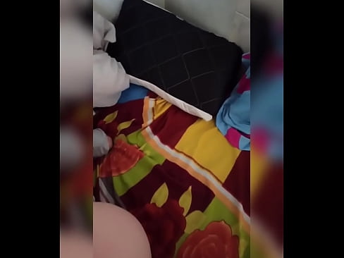 ❤️ Meine Mitbewohnerin bleibt allein zu Hause, weil ihr Mann in den Urlaub fährt und ich nutze die Gelegenheit, sie zu ficken und ihren Arsch mit Milch zu füllen ❤️ Sex video bei uns